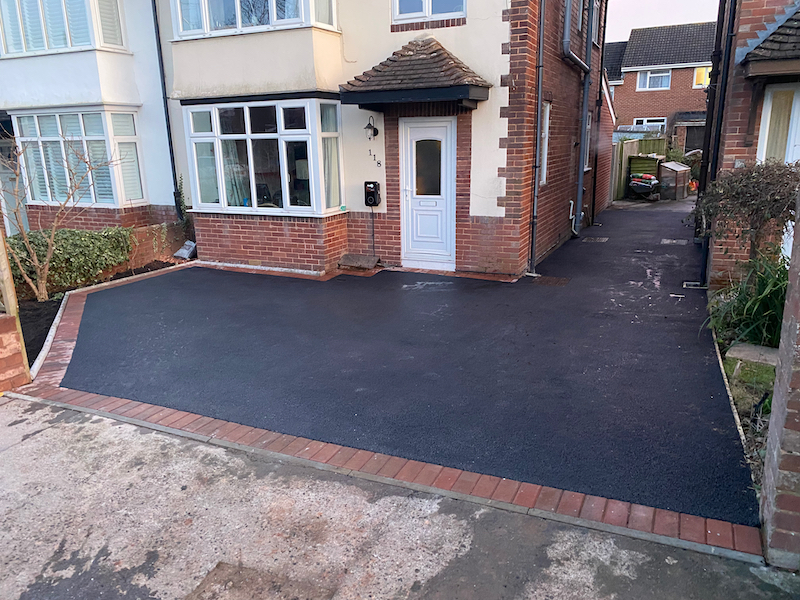 Tarmac Driveways and Surfacing Contractors in Exeter - Remys.uk